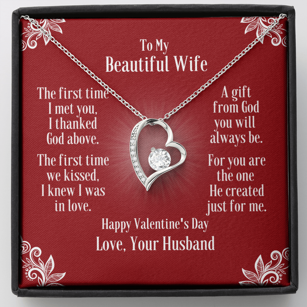 To Wife - Heart Necklace With Valentine's First Time I Met You Message Card