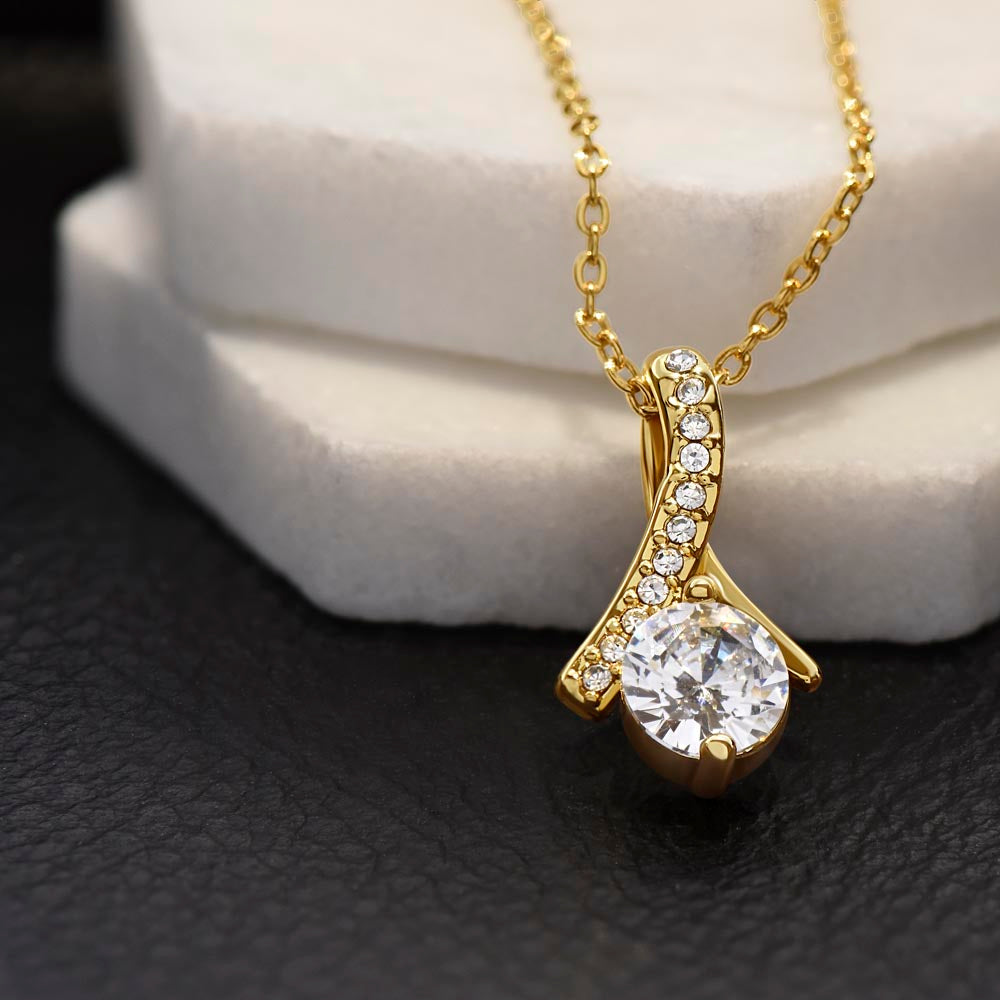Alluring Beauty Necklace With I Love You Jewelry Message Card