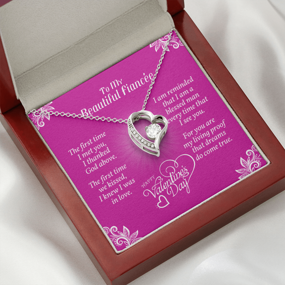 To My Fiancée - Heart Necklace With Valentine's First Time I Met You Message Card