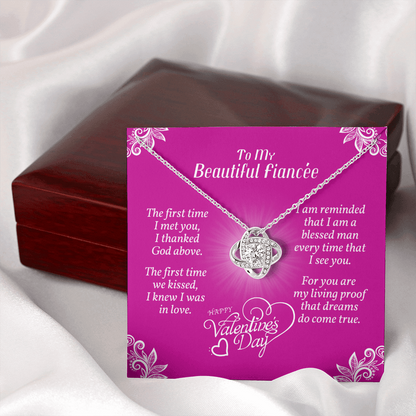 To Fiancée - Love Knot Necklace With Valentine's First Time I Met You Message Card